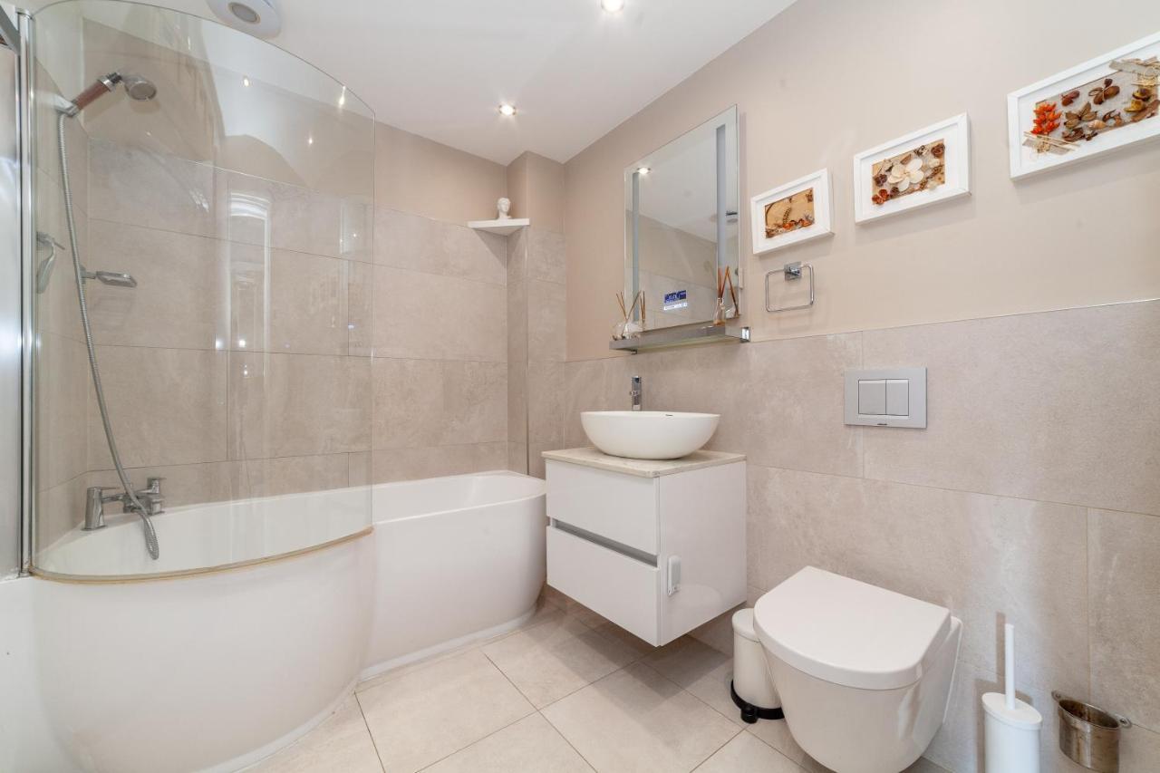 The Ravenscourt Park Collection Appartement Londen Buitenkant foto