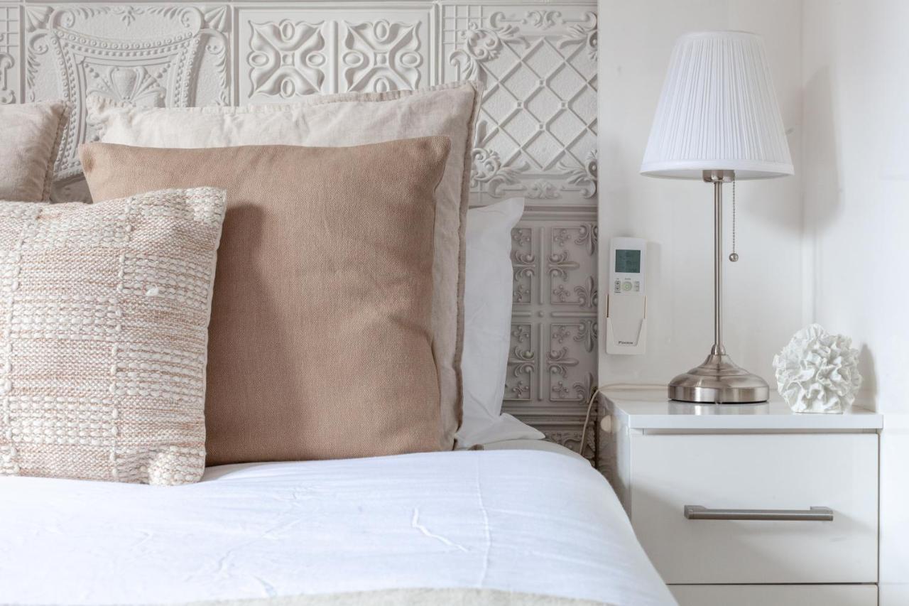 The Ravenscourt Park Collection Appartement Londen Buitenkant foto
