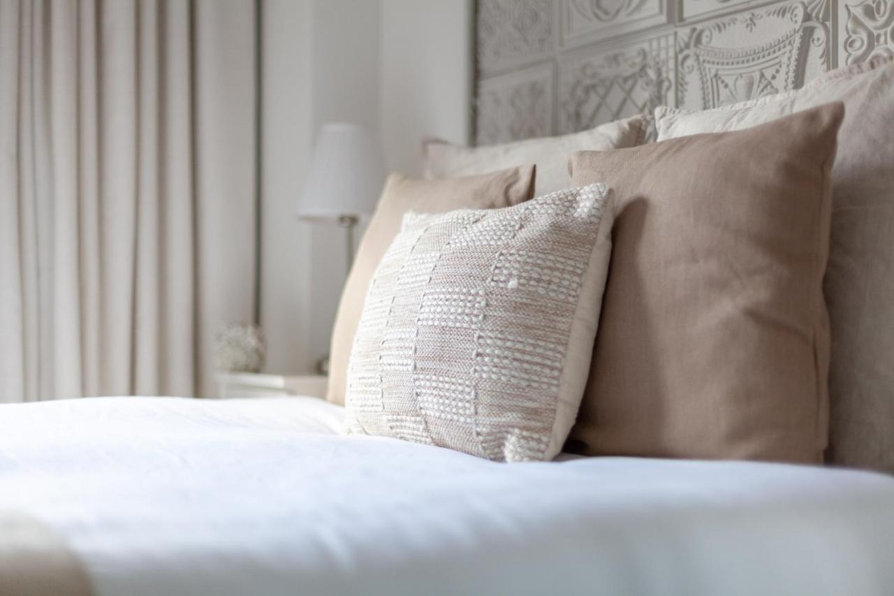 The Ravenscourt Park Collection Appartement Londen Buitenkant foto